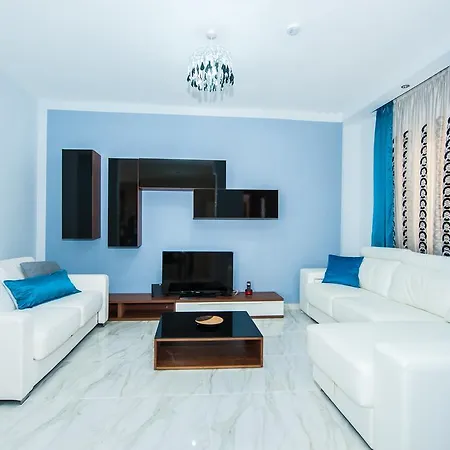 The Waves Marsaxlokk