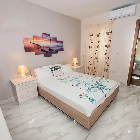 דירה The Waves *